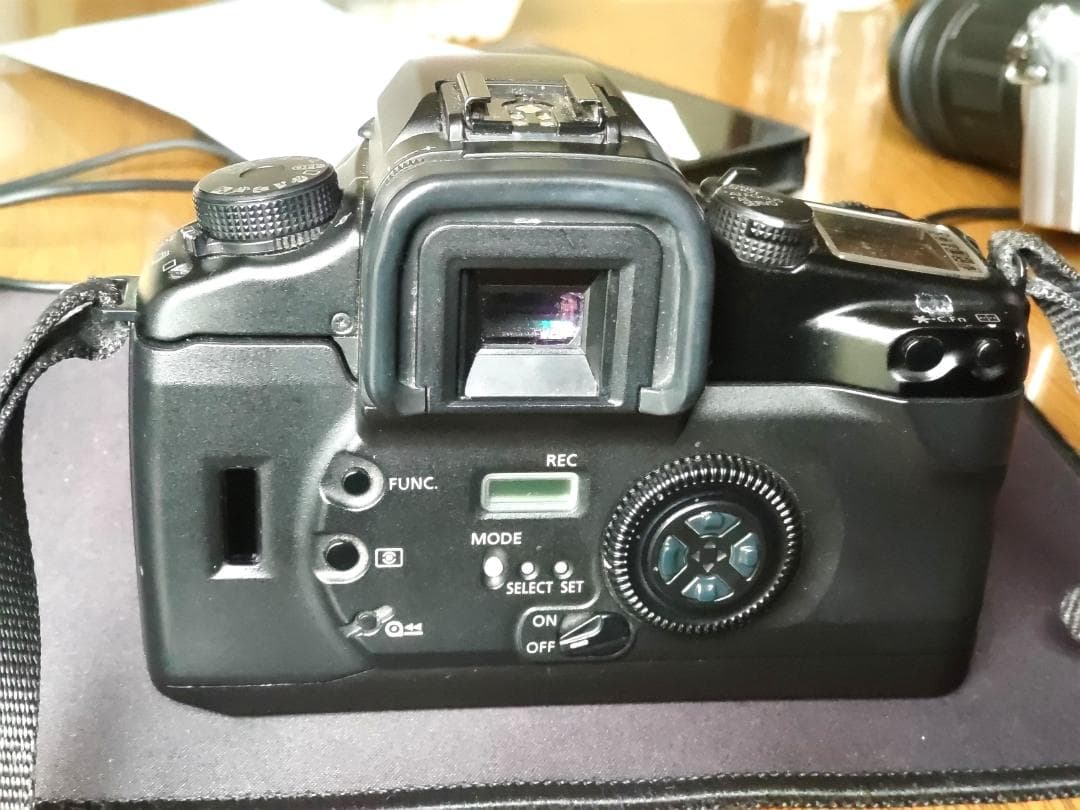 Canon EOS 7 一眼レフフィルムカメラ EF 28-105mmレンズ付き