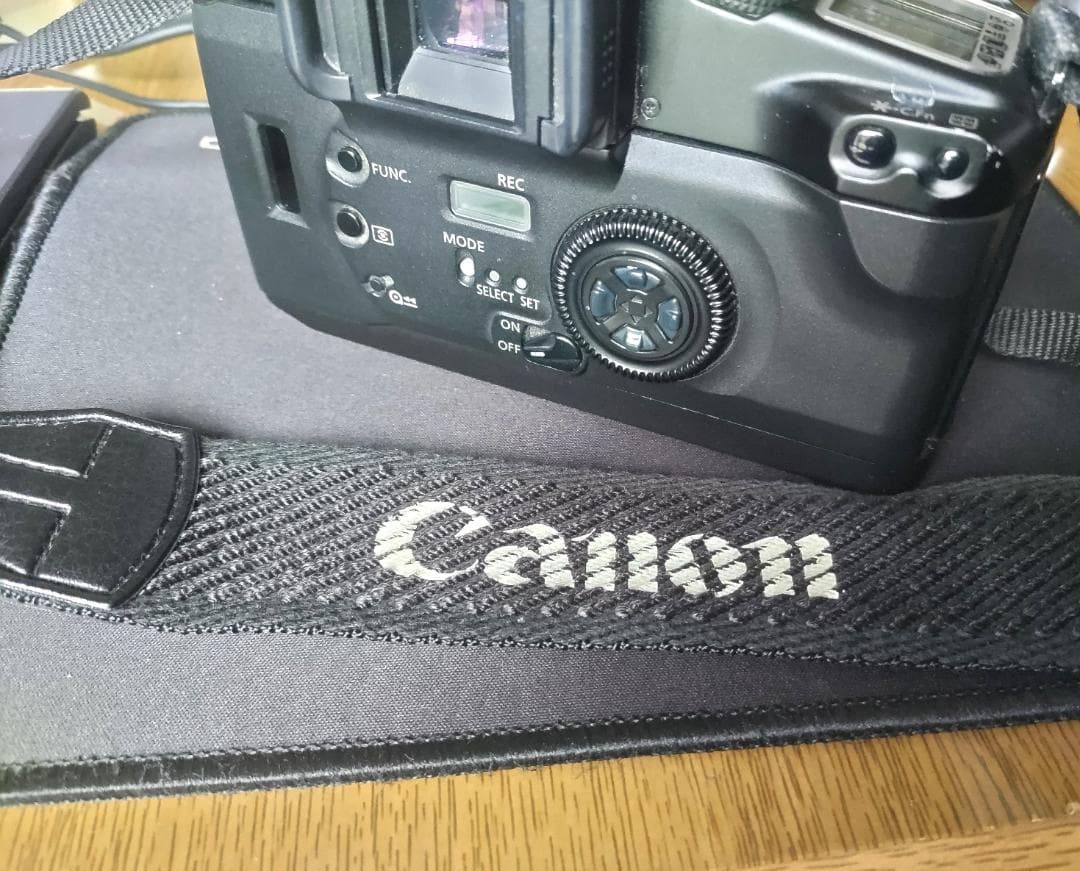 Canon EOS 7 一眼レフフィルムカメラ EF 28-105mmレンズ付き