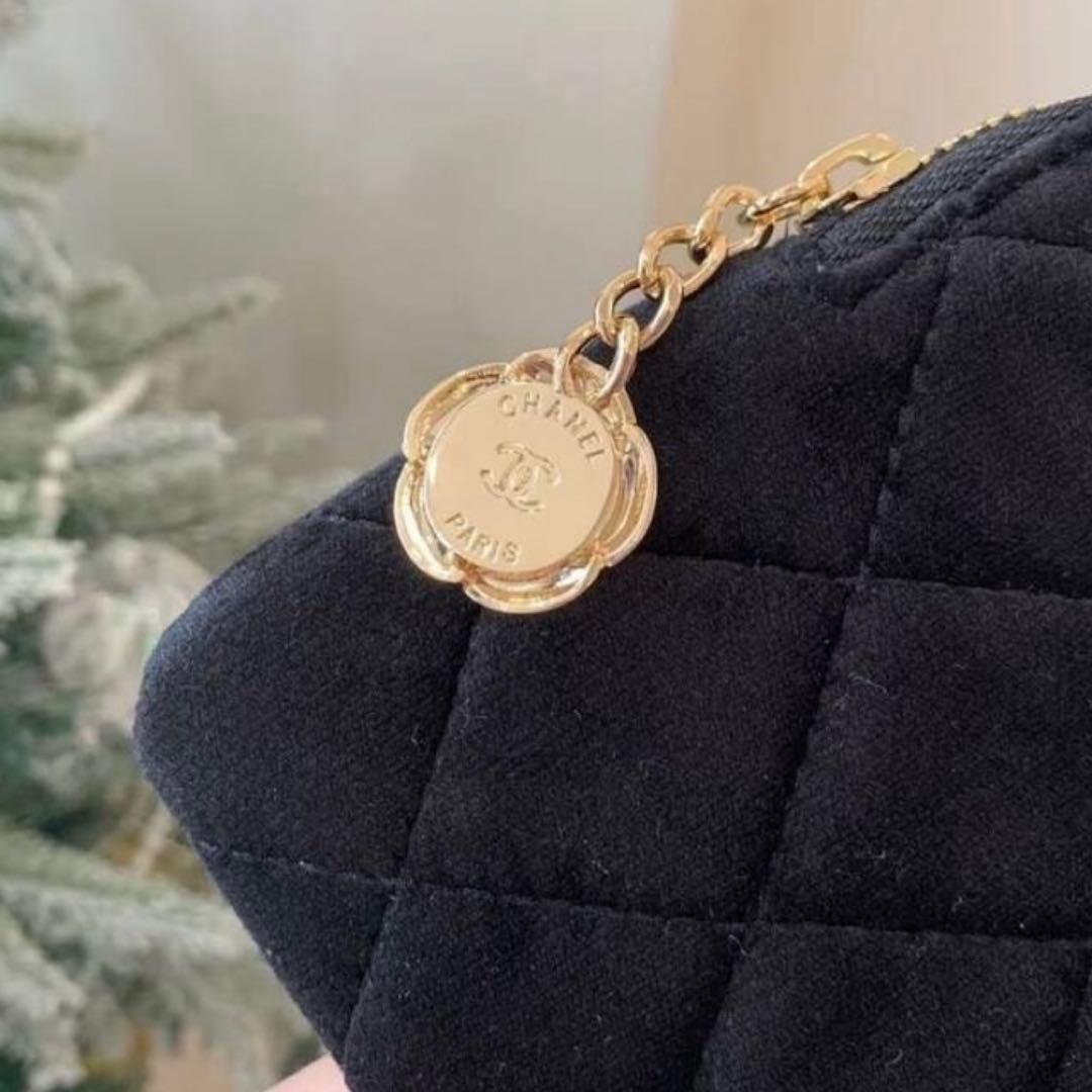 [新品]CHANELシャネル　メイクアップポーチノベルティ　翌日発送