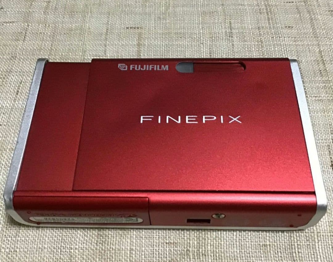 FUJIFILM フジフイルム FINEPIX Z1
