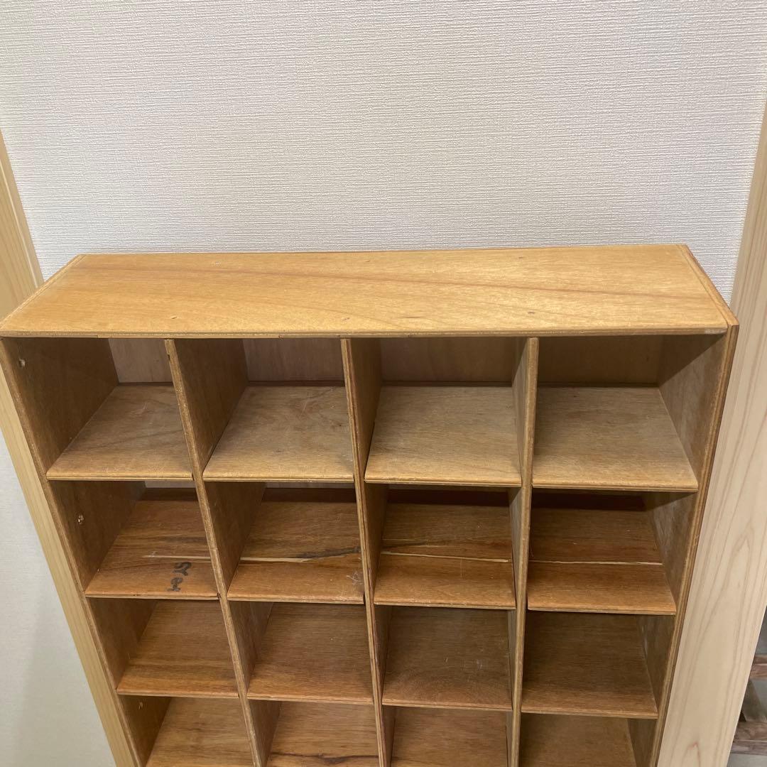 収納棚