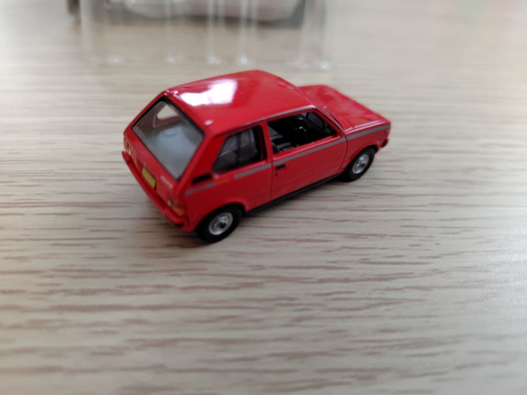 トミカリミテッドヴィンテージ　 スバル360カスタム　マツダK360　アルト