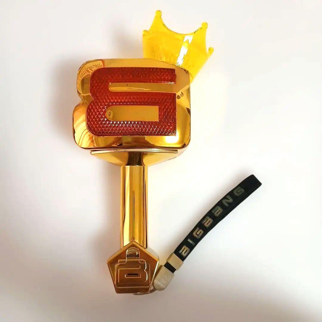 BIGBANG　10周年　ペンライト　ファーチャーム　セット　おまけ付き