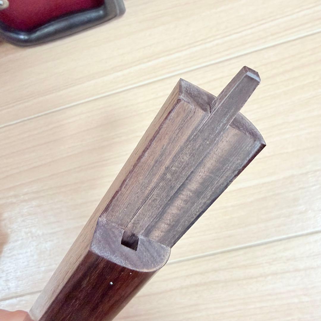 三味線 中棹　紫檀 丸打胴 和楽器　東さわり　ハードケース付き　付属品あり