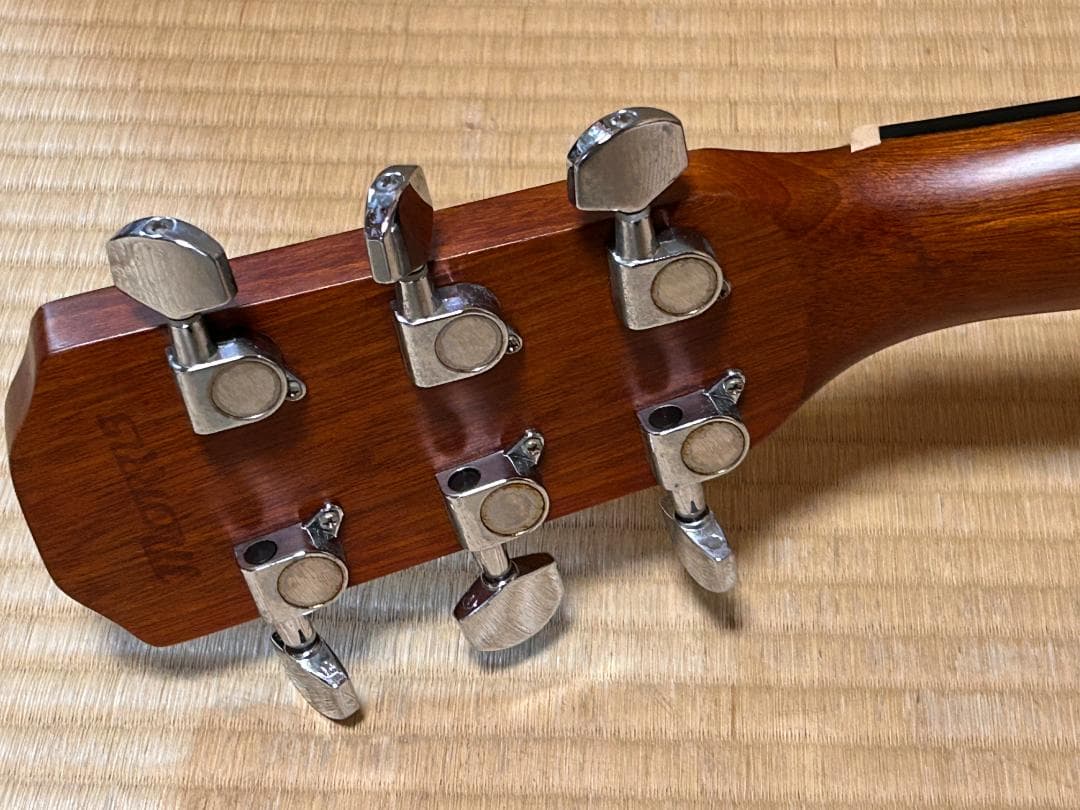 Morris M-01ⅡNAT 　　アコースティックギター