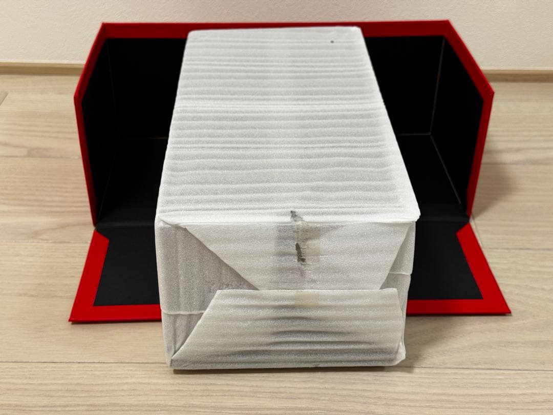 ルックスマート 1/18 フェラーリ 488 GTE FERRARI モデルカー