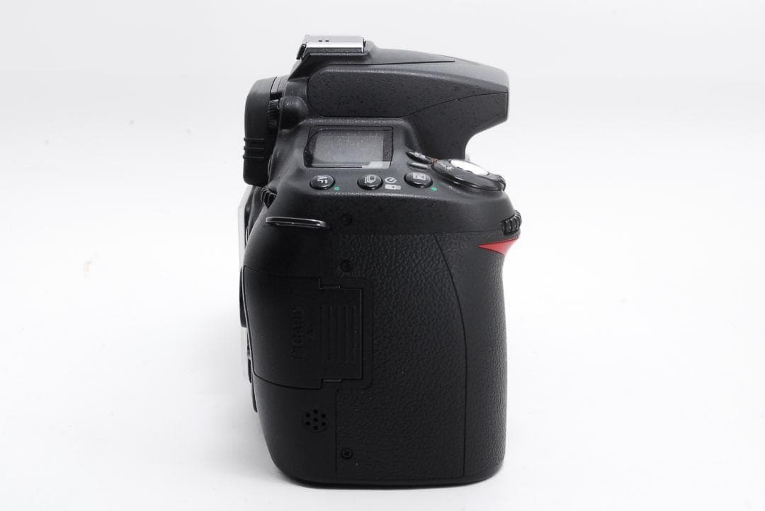 初心者OK✨Nikon D90 高倍率18-200mm 一眼レフ 美品