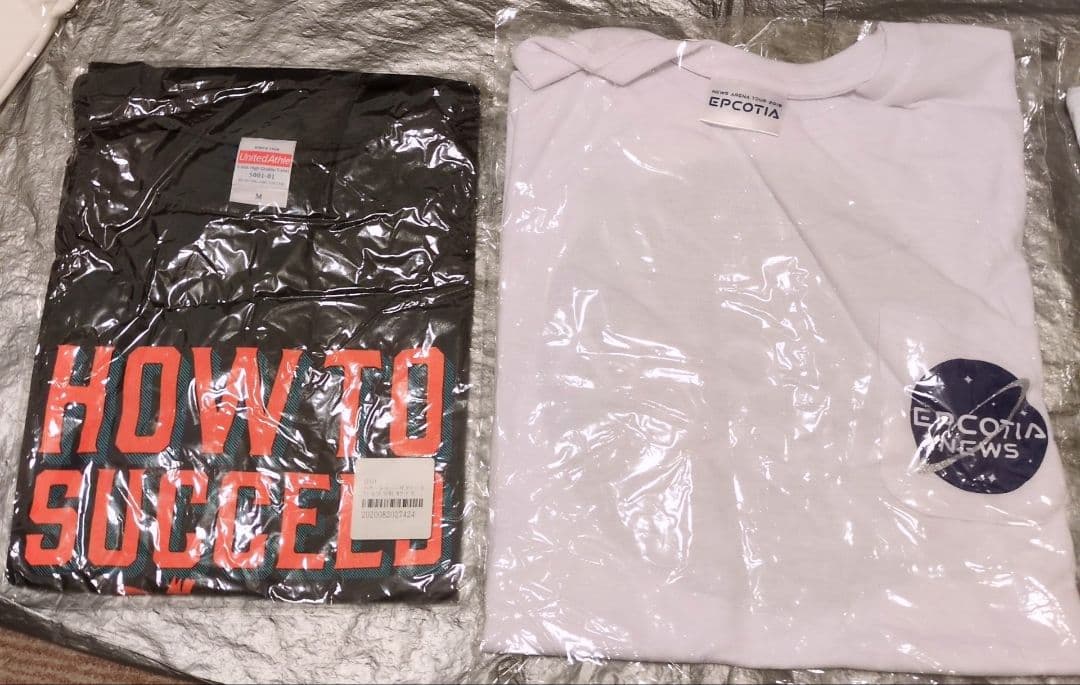 NEWS 音楽 パーカー　Tシャツ　セット　加藤シゲアキ/小山慶一郎/増田貴久