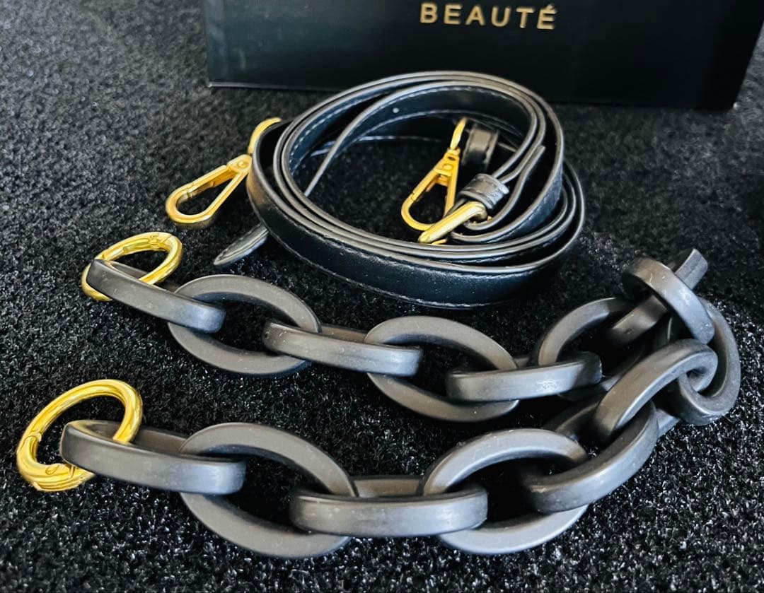 【新品】非売品 Yves Saint Laurent ブラックショルダーバッグ