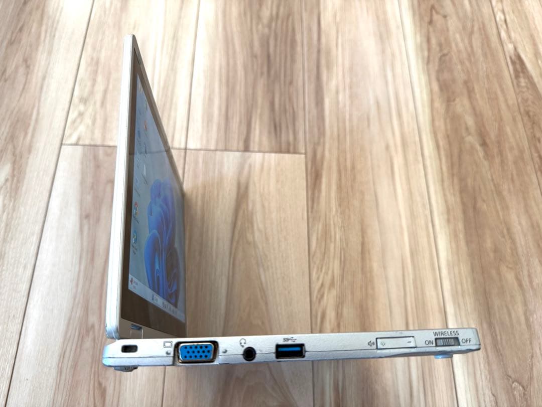 超軽量745ｇ Office2019&WIN11 10.1タブレットCF-RZ5