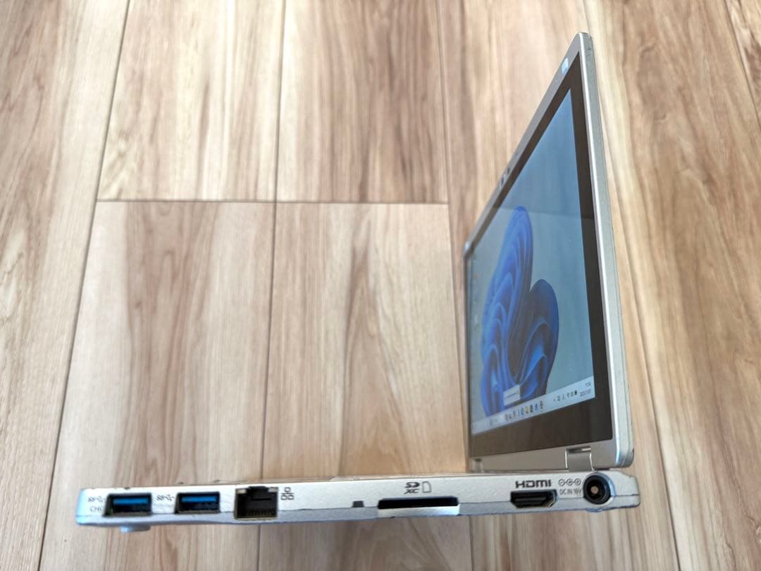 超軽量745ｇ Office2019&WIN11 10.1タブレットCF-RZ5