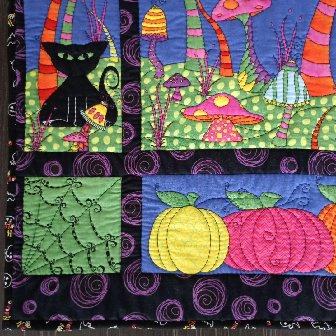 Halloweenパネル生地のパッチワークキルティングタペストリー　ハンドメイド