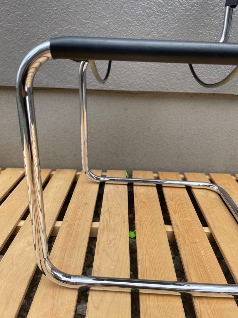 マルトスタム チェア リプロダクト カンティレバー 椅子 イタリア製