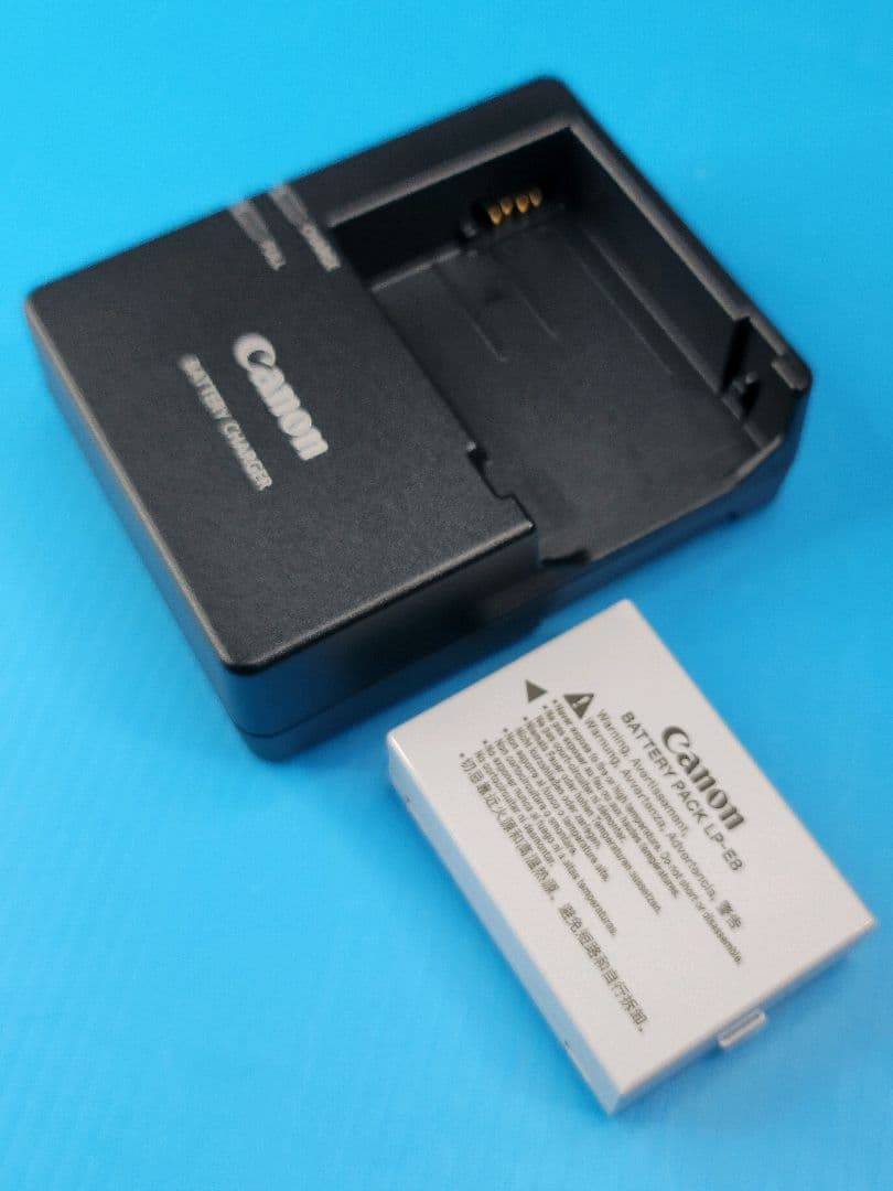 【美品】EOS Kiss X4 純正手振れ補正ズームレンズセット