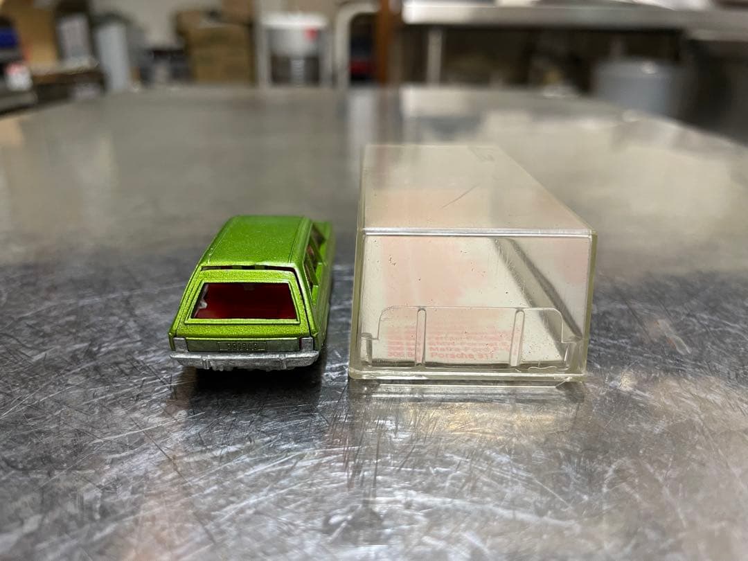 シュコーモデル　Schuco ミニカー　Opel Ascona Voyage