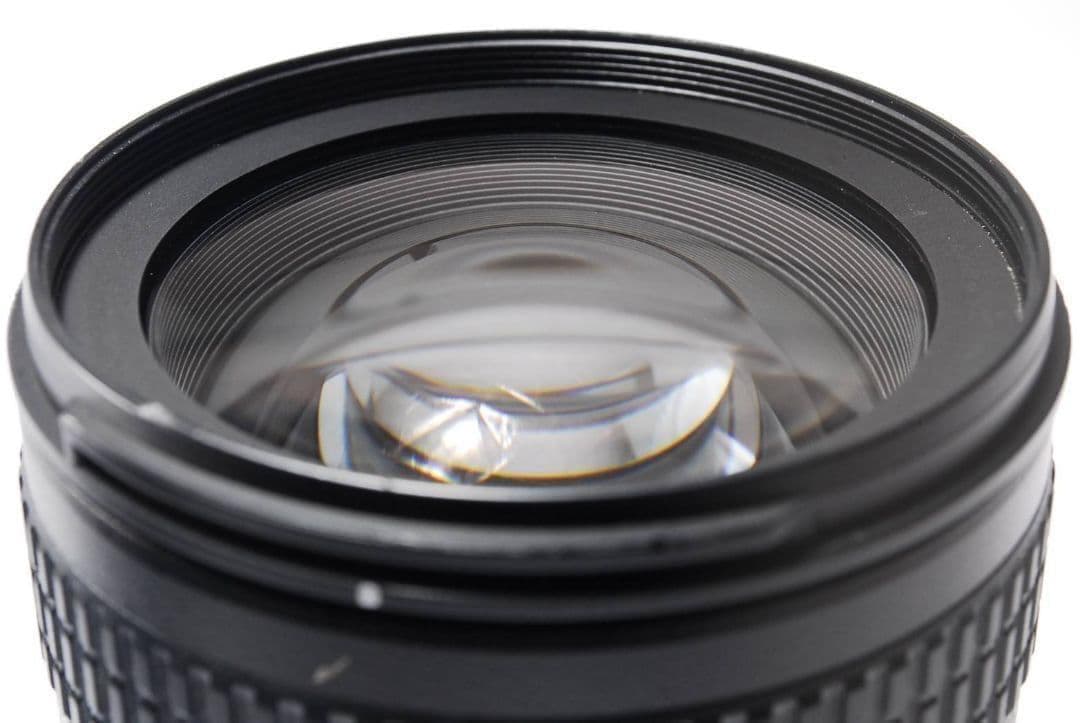 ♥初心者安心セット♥Nikon D5000♥高画質×軽量 AF対応 標準レンズ付