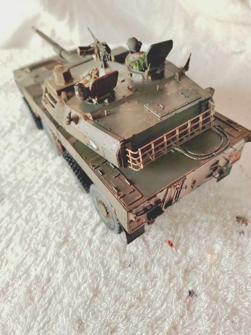 新春セール台湾海峡危機美品完成品1/35陸自16式機動戦闘車 迷彩色 フィギュア