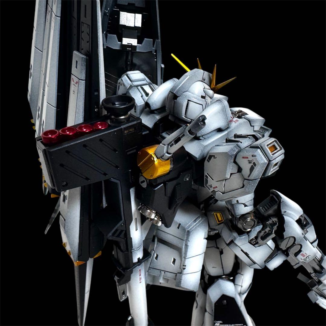 RG νガンダム HWS HG Hi-νガンダム インフラックス塗装済み 完成品
