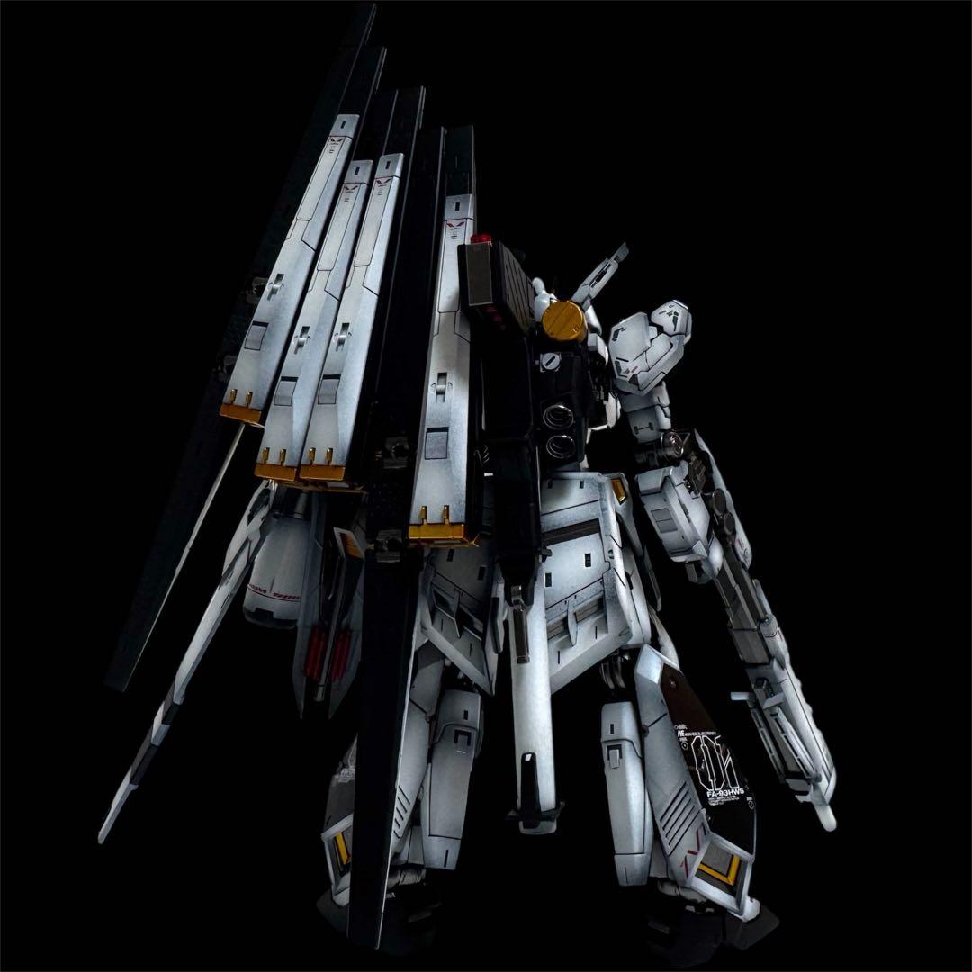 RG νガンダム HWS HG Hi-νガンダム インフラックス塗装済み 完成品