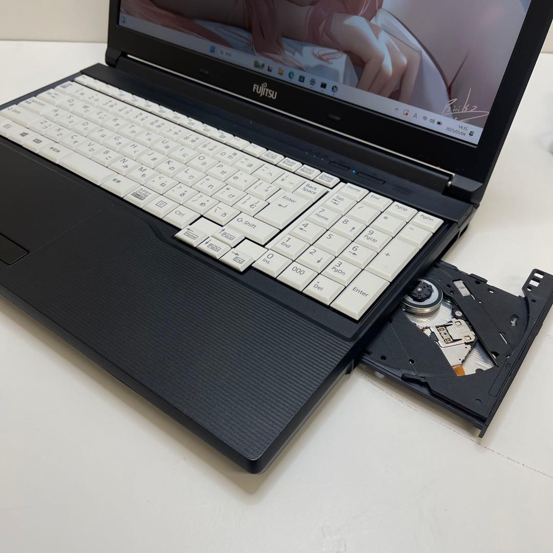 #769 富士通 Lifebook A576/P i5-6200U 8GB