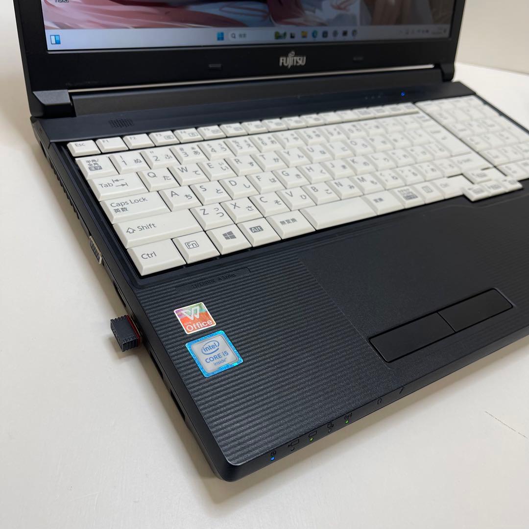 #769 富士通 Lifebook A576/P i5-6200U 8GB