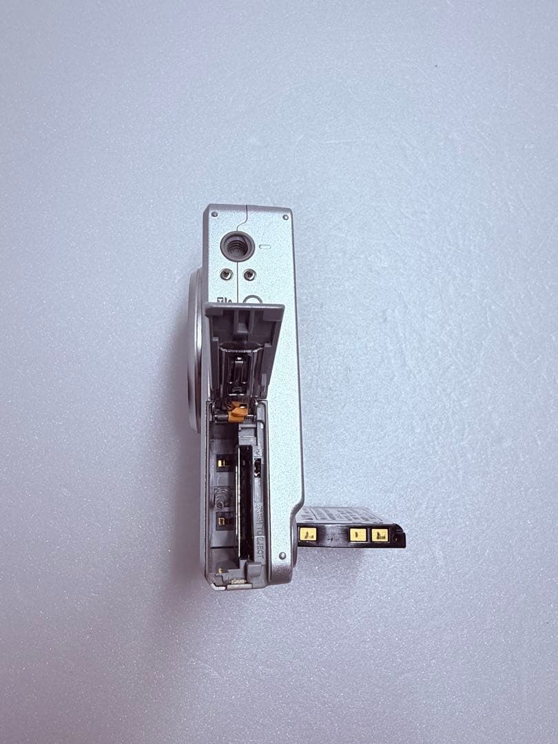 Fujifilm FinePix J150w コンパクトデジカメ