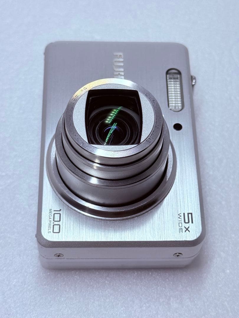 Fujifilm FinePix J150w コンパクトデジカメ