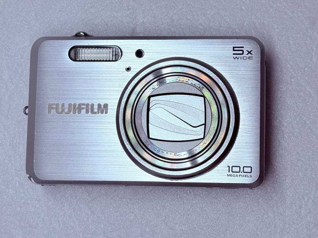 Fujifilm FinePix J150w コンパクトデジカメ