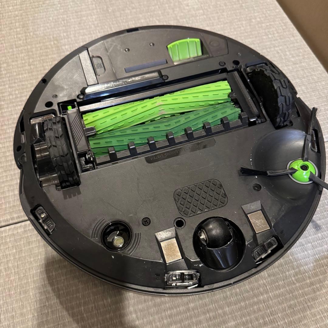 iRobot Roomba j7+ロボット掃除機 クリーンベース