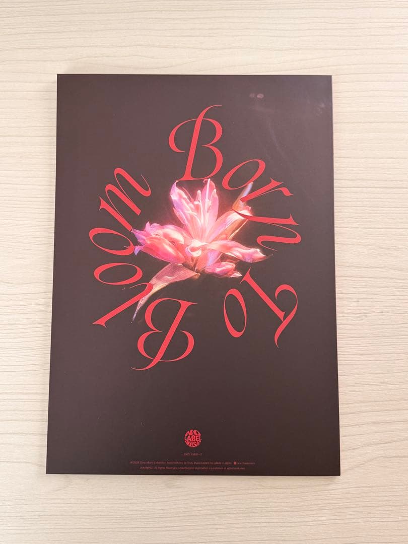 【4点】HANA 1thアルバム フォトブック CD&Blurayポスターケース