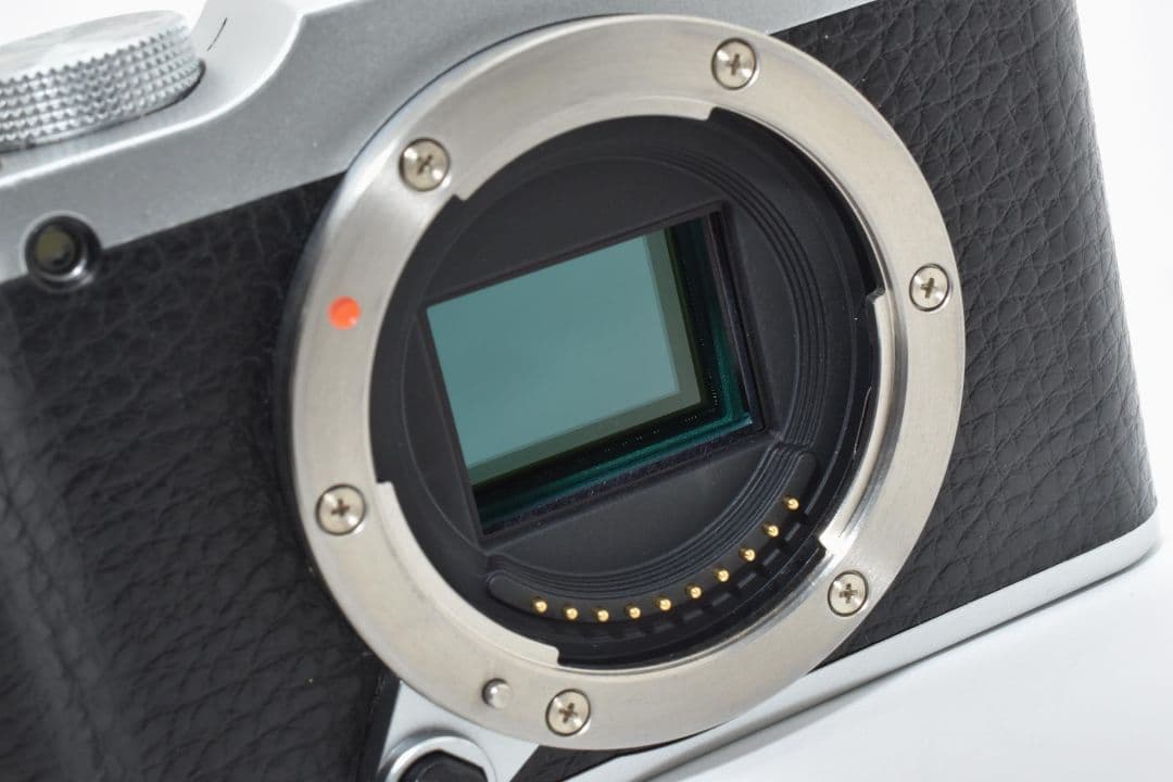 FUJIFILM X-A1 シルバー