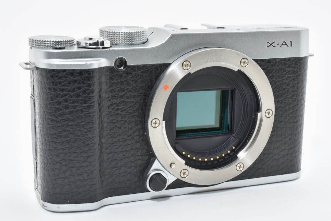FUJIFILM X-A1 シルバー