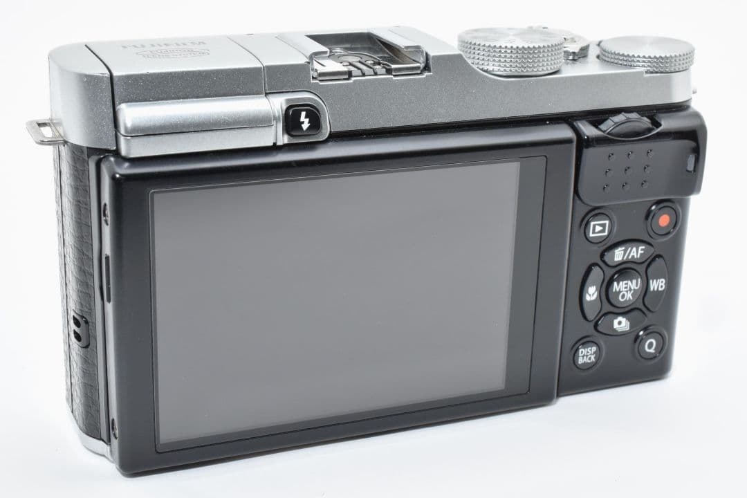 FUJIFILM X-A1 シルバー