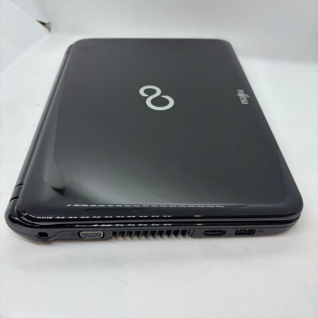 富士通 Lifebook PH50/C FMVP50E