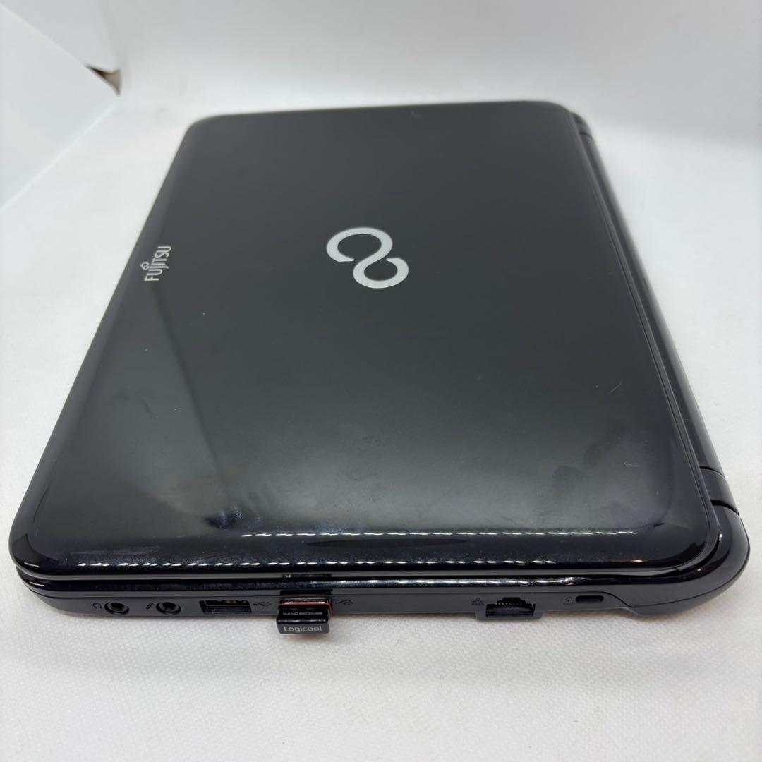 富士通 Lifebook PH50/C FMVP50E