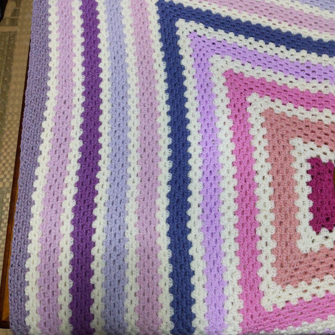 手編みグラニー編みこたつ&ベット&ソファーカバーサイズ約195×175淡い色系