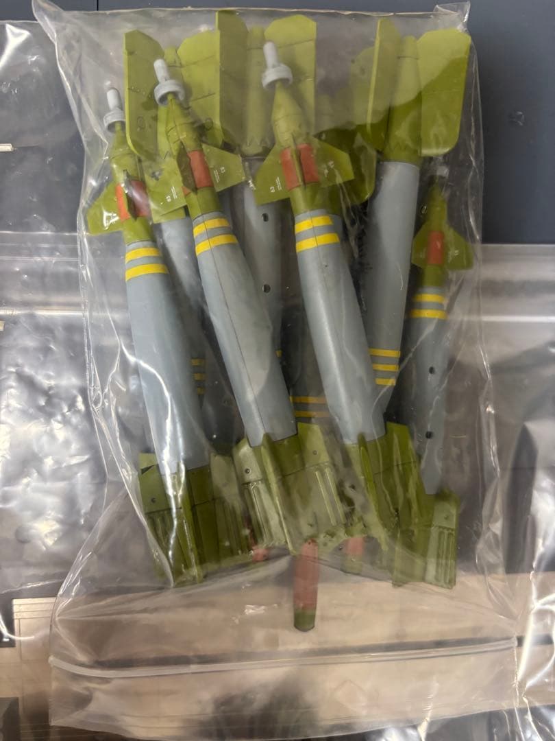 Hachette 1/32 F-14雄猫戦闘機 分冊組み立て合金模型