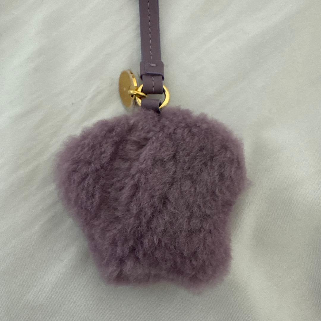 Versace マスコット　ぬい　ヒョンジン着用