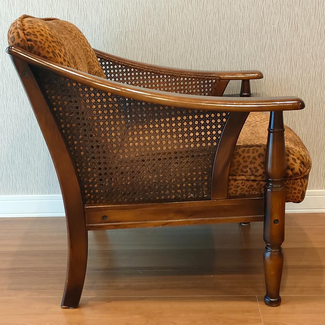〈希少〉　カリモク　アームチェア　一人掛けソファ　ヒョウ　カゴメ②