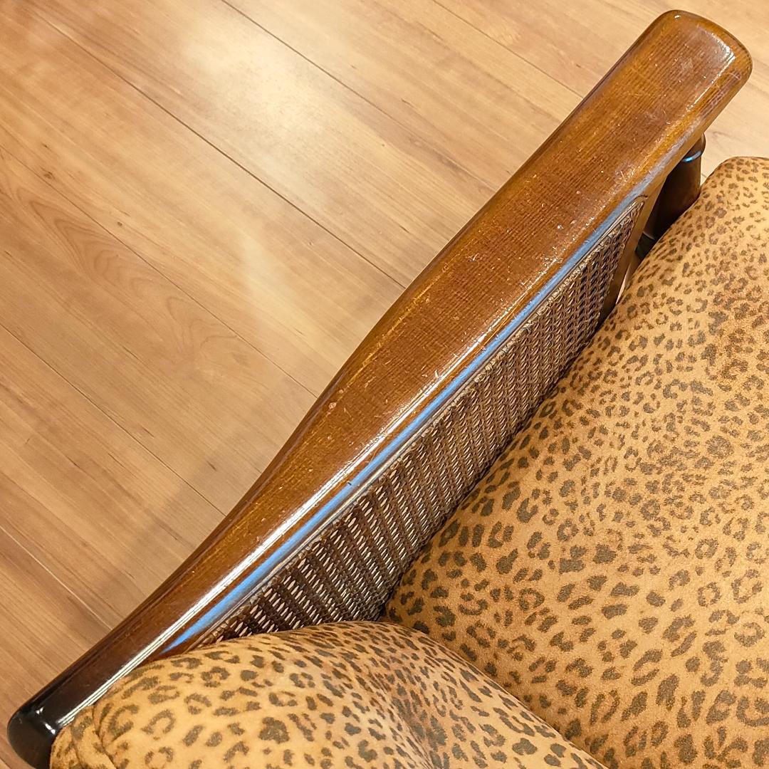 〈希少〉　カリモク　アームチェア　一人掛けソファ　ヒョウ　カゴメ②