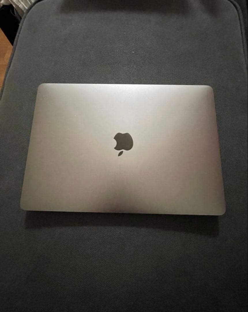 Mac Book pro 2020年式　M1スペック　美品　完動品