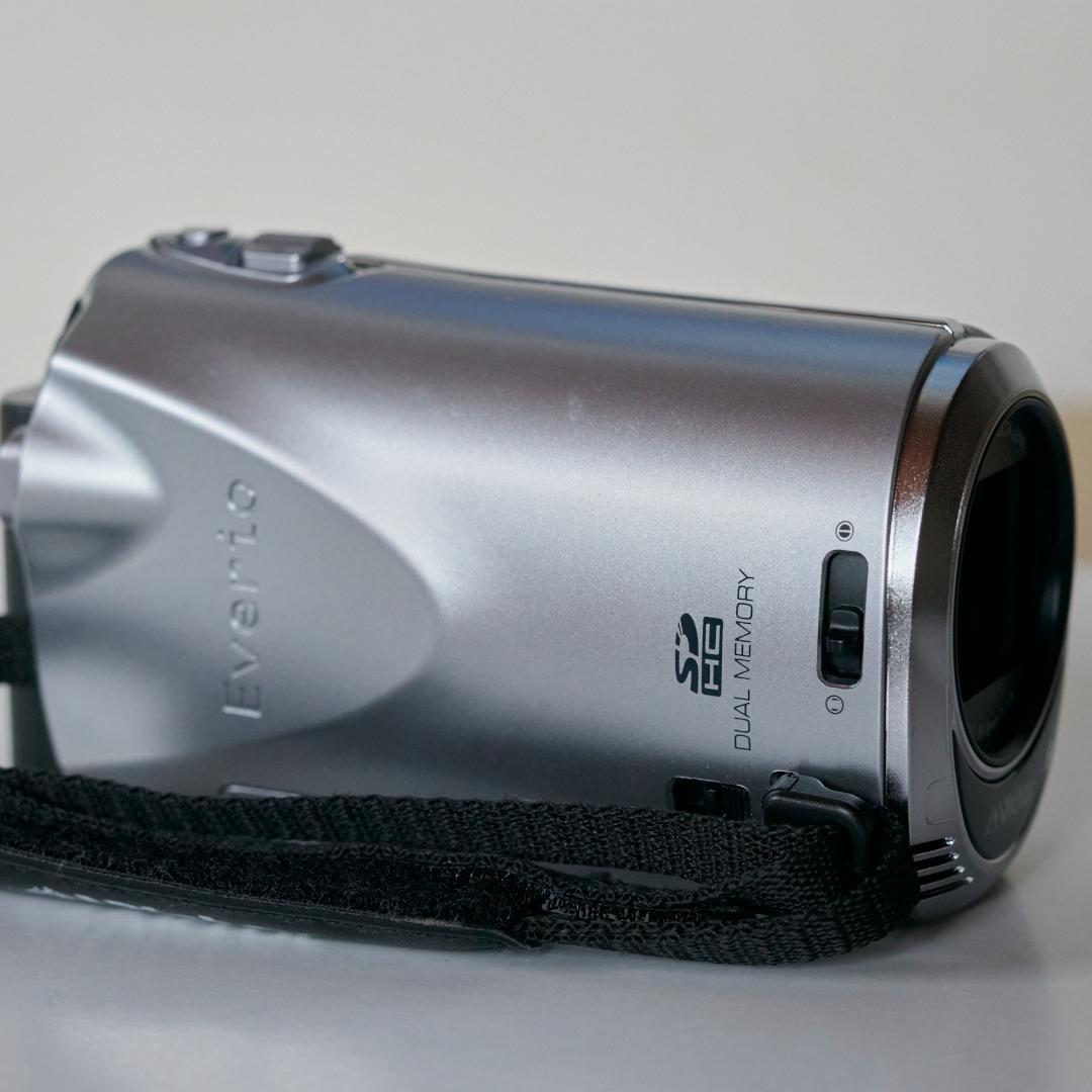 極上品 Victor Everio GZ-MS213 ビデオカメラ 美品