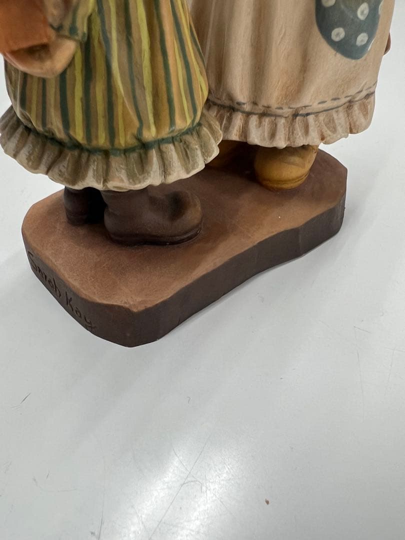 「First Kiss」 ANRI　フェランディス　木彫り人形　19cm