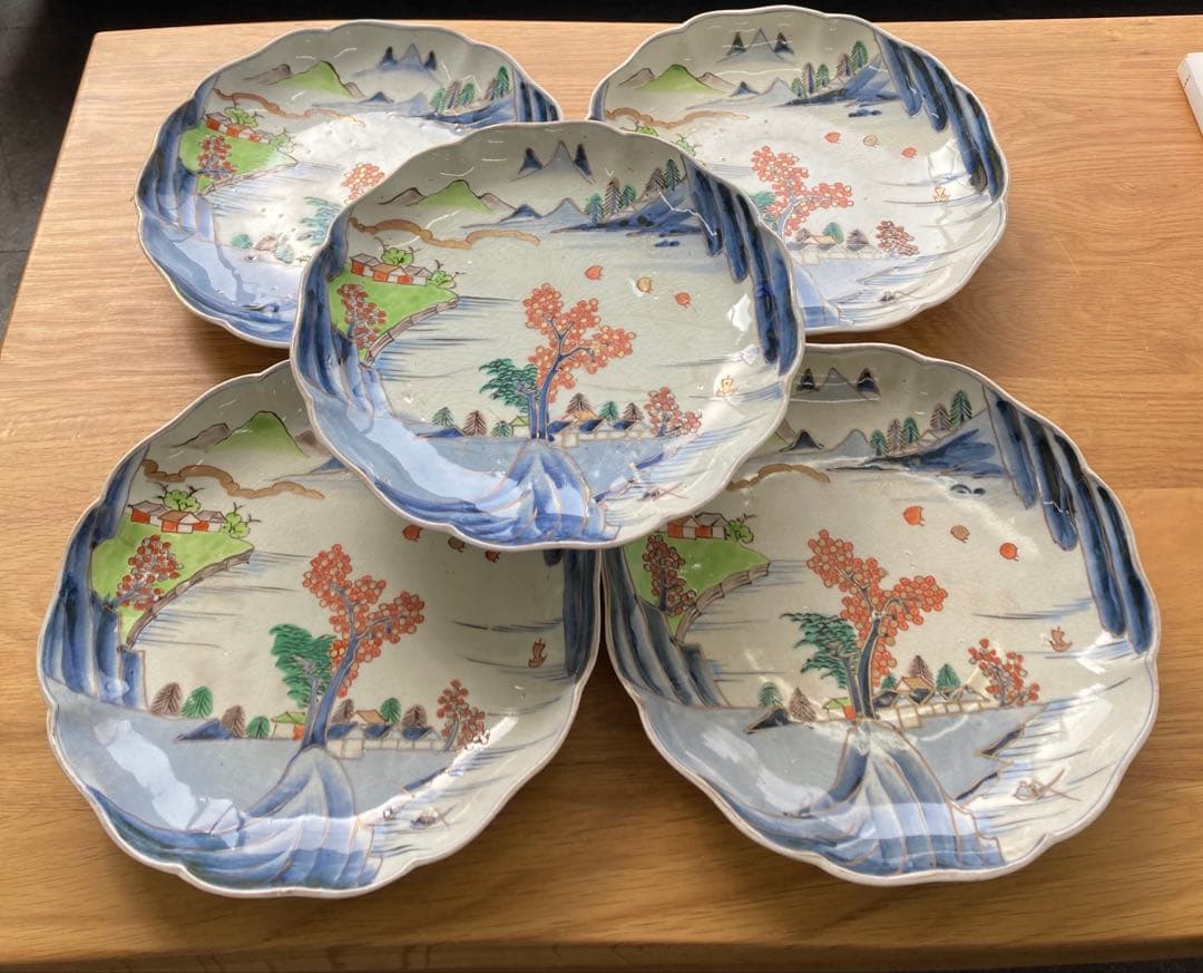 値下げ！古伊万里　染付　金彩　色絵　輪花中皿　山水画 骨董品　大皿　5枚セット
