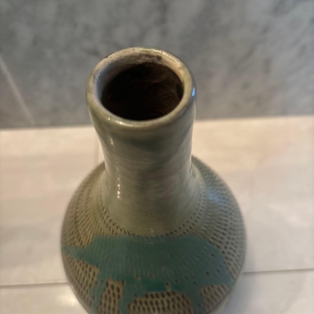 ヴィンテージ民藝 飛び鉋かんな模様の手仕事が芸術的な小鹿田焼の花瓶