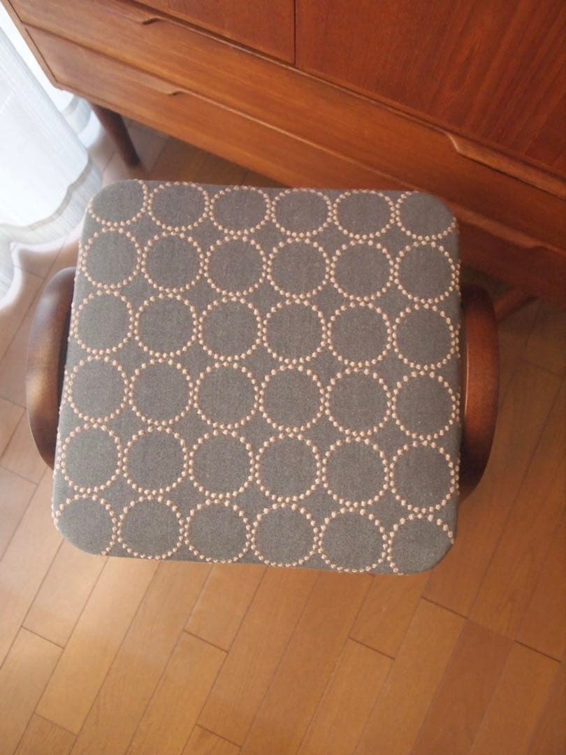 ミナペルホネン 秋田木工 剣持スツールB ハンドメイド タンバリン 生地 チェア