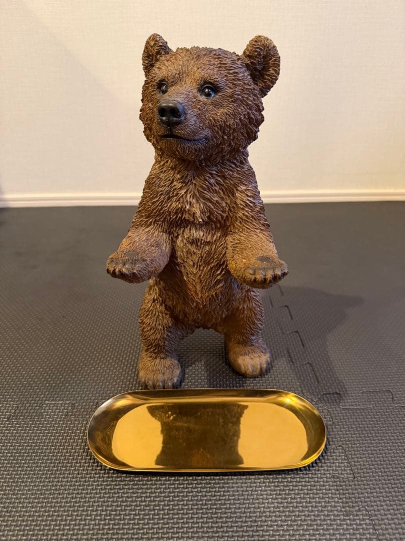【美品】KARE クマのトレイ付き置物