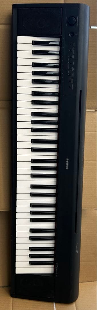 Yamaha NP-11 電子ピアノ 61鍵盤　ジャンク品