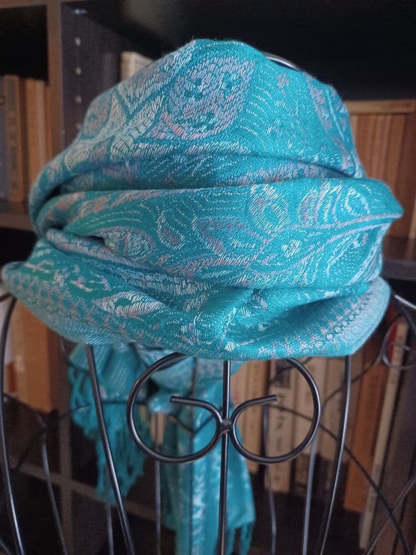【新品】高級シルクスカーフ