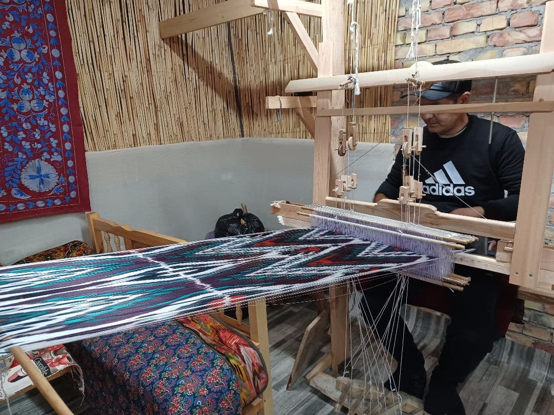 【新品】高級シルクスカーフ